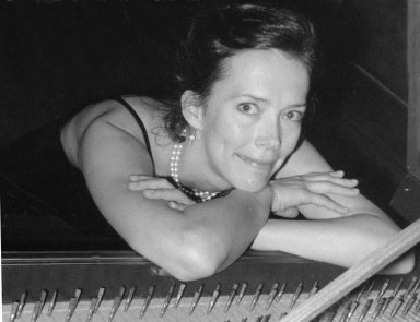 Cynthia Hiebert